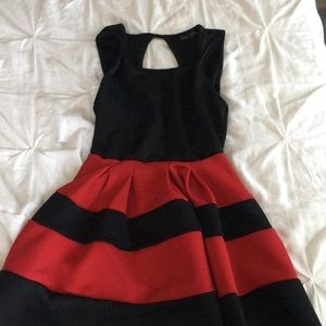 Red and black keyhole peplum dress